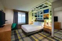 The Wayfarer San Luis Obispo, Tapestry by Hilton