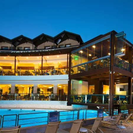 Cosmopolitan Hotel & Spa