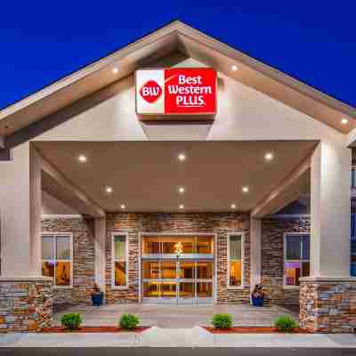 Best Western Plus Flint Airport Inn  Suites Hotel Exterior
