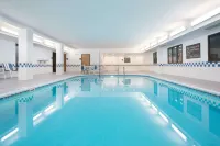 FairBridge Inn & Suites Thornton - Gym