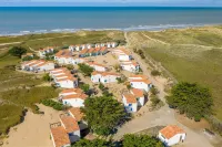 La Perle Marine - Sud Nantes Atlantic Toboggan Hotels near 201 Forest Avenue