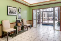 Quality Inn & Suites Decatur - Atlanta East Hotel di Stonecrest