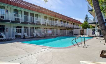 Motel 6 Fresno, CA - Yosemite Hwy