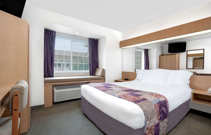 Microtel Inn & Suites by Wyndham Mankato
