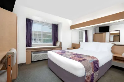 Microtel Inn & Suites by Wyndham Mankato Hotels in Mankato