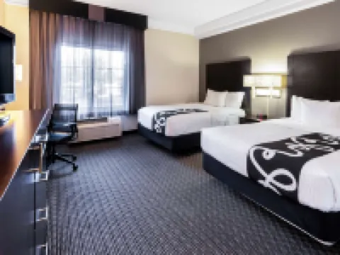 La Quinta Inn & Suites by Wyndham Mesa Superstition Springs Hotels in Mesa