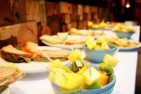 Hotel & Cafe Veliche