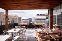 Crowne Plaza HOBART by IHG - ที่มีบาร์