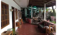 Harleys Pub and Hotel Hotel a Olongapo