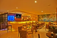 Blue Suites Hotel - parkir