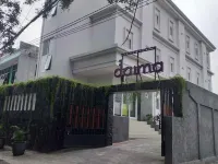 Daima Syariah Mansion Tebet Hotels near Cawang Station