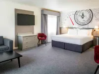 Mercure Dartford Brands Hatch Hotel & Spa Hotels near Brands Hatch