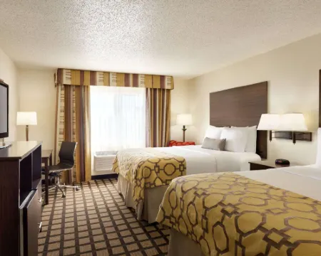 Baymont by Wyndham Salina Hotels in Salina