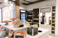 Hilton Garden Inn Winter Park - breakfast