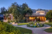 Hacienda del Sol Guest Ranch Resort Hotels near Sabino Canyon