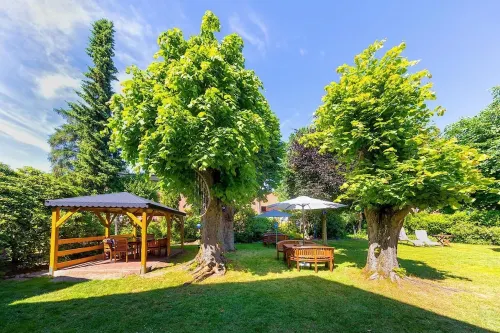 Wegeners Landhaus UG Отели в г. Ильцен