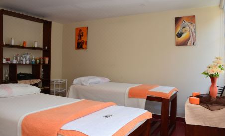 Hotel Elvita Spa - Housity