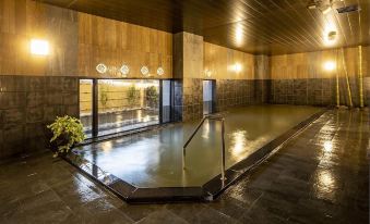 Hotel Route-Inn Wajima - Housity