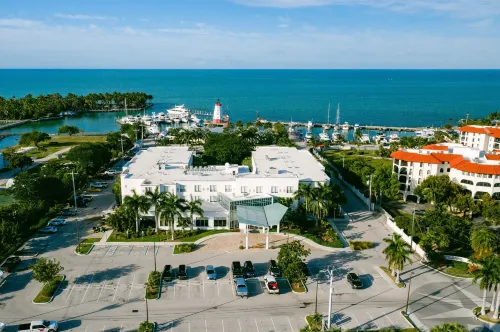 Faro Blanco Resort & Yacht Club Marathon, Curio by Hilton Hotels in Marathon