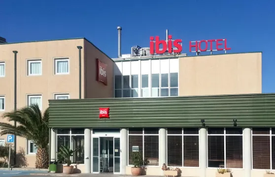 宜必思阿利坎特酒店