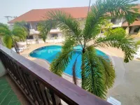 President Hotel Udonthani - piscina