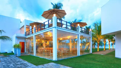 Arugambay Roccos Hotels in Arugam