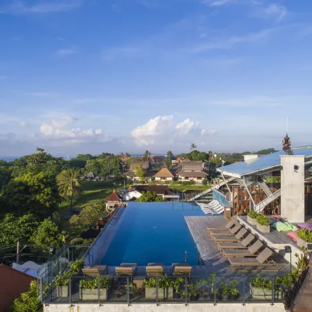 ARTOTEL Sanur Bali Отели рядом с достопримечательностью «Пляж Мертасари»