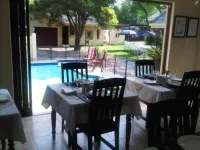 Villa Xanelle Boutique Guest House - petit déjeuner