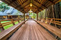 Teakwood Villa - Airport Shuttle