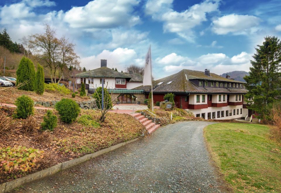 Panorama Hotel Winterberg - Housity