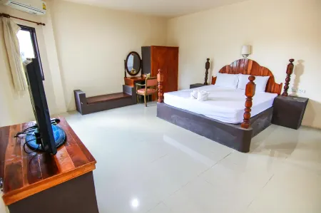 Baan Pan Din Resort Отели в г. Пранбури