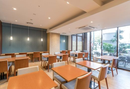 2. 어번 호텔 구사..