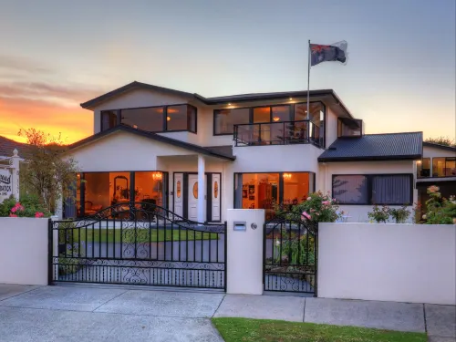 Birchwood, Devonport Self-Contained Self Catering Accommodation - sul mare
