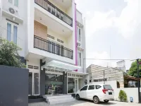 Sans Hotel FiFFa Pisang Kipas Malang - 3 tähden