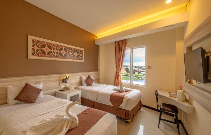 Red Chilies Hotel