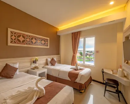 Red Chilies Hotel Hotels in Banjarsari