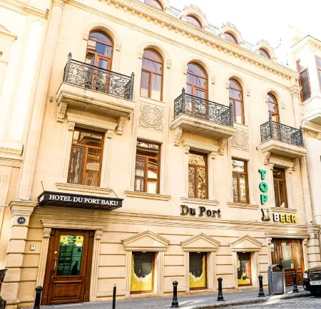 Du Port Hotel
