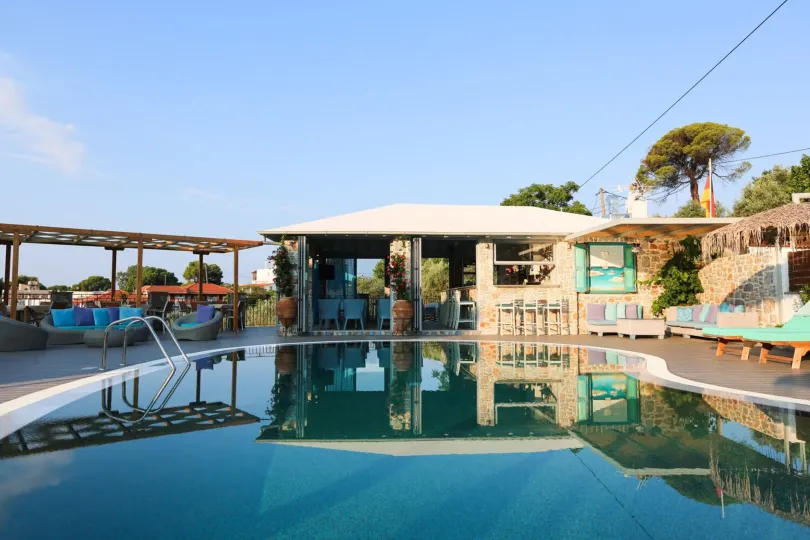 斯基亞索斯阿爾真託酒店