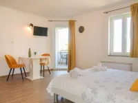 Marija Hotels in Vrbnik