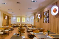 Hotel Opera - breakfast