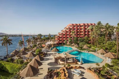 فندق بيراميزا ايزيس الاقصر Hotels near Bo Orange
