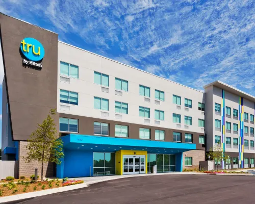 Tru by Hilton Prattville Hotels in Autauga County