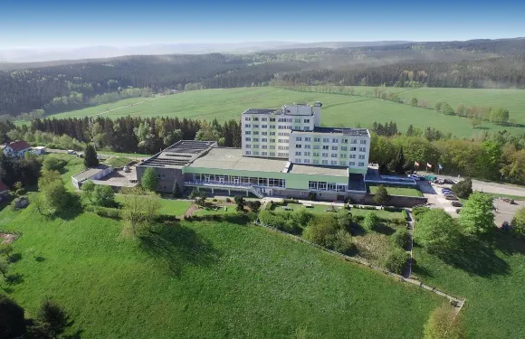 雷恩施泰格布利克假日酒店