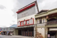 Urbanview Hotel Cantee Halim Perdanakusuma by RedDoorz Hôtels à : Jakarta-Est