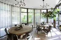 Wow Apartments & Rooms