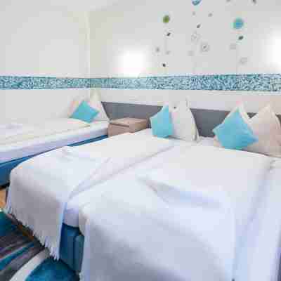 Hotel Zlami-Holzer Rooms