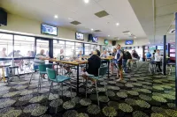 Lakes and Ocean Hotel Forster Hotels in Tuncurry