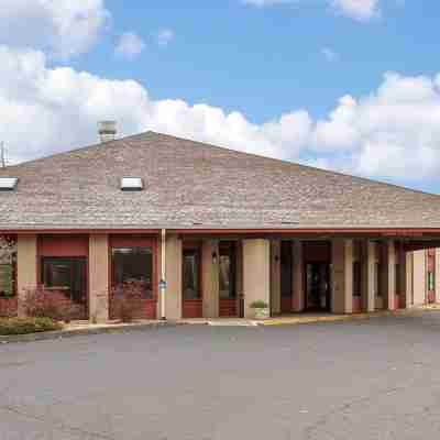 Quality Inn Macomb Near University Area Hotel Exterior