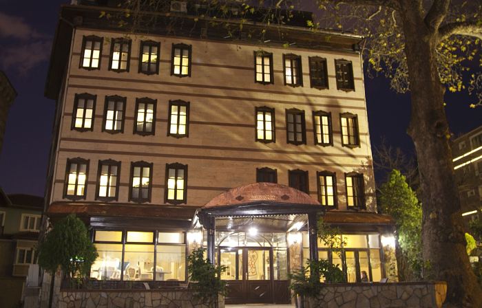 Kadi Konagi Thermal Hotel