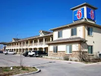 Motel 6 Rhome, TX